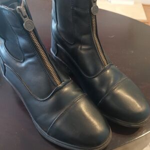 Black Leather Women's/Kids Ovation Paddock  Boots 7.5size